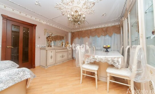 Продажа 3-комн квартиры на вторичном рынке проспект Наставников,  д. 5 к3