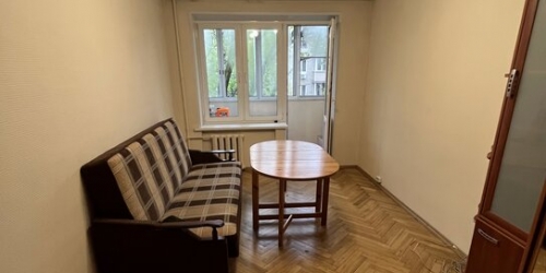 2-комн квартира Знаменская улица,  д. 37