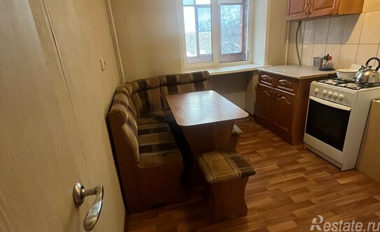 Продажа 1-комн квартиры на вторичном рынке Химки г, Парковая ул,  д. 6