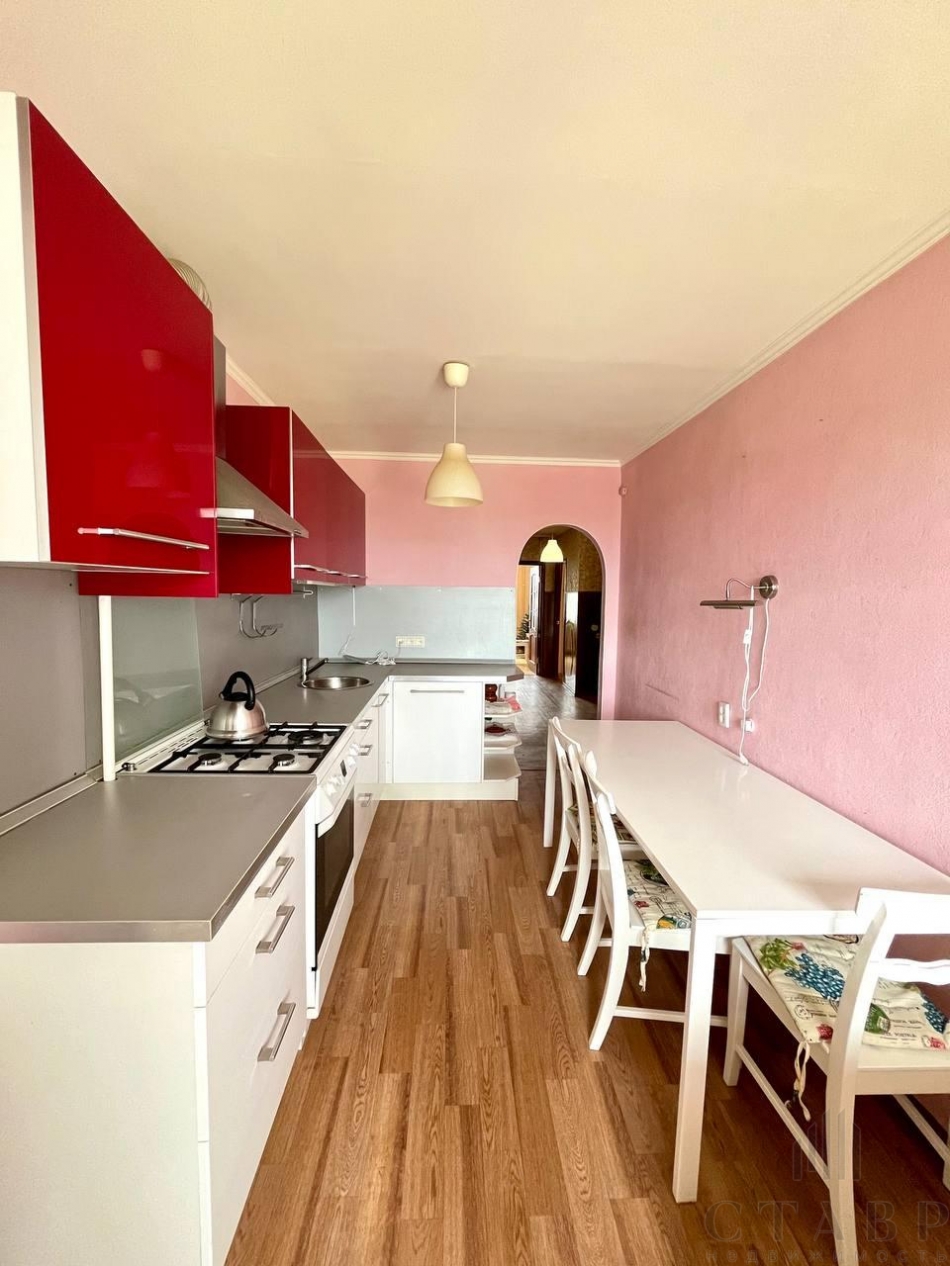 Аренда 3-комн квартиры на вторичном рынке Пушкин, Железнодорожная улица, д.40/1