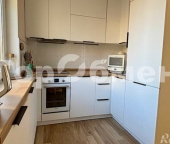 Продать Квартиры вторичка улица Кулакова  12 к1 