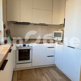 Продажа 1-комн квартиры на вторичном рынке улица Кулакова,  д. 12 к1
