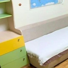 Продажа 3-комн квартиры на вторичном рынке проспект Защитников Москвы, 5