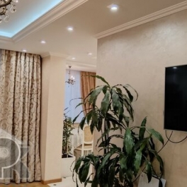 Продажа 3-комн квартиры на вторичном рынке Радиальная 6-я ул,  д. 3,  к. 10