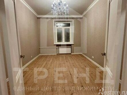 Продажа 3-комн квартиры на вторичном рынке улица Стахановцев,  д. 2