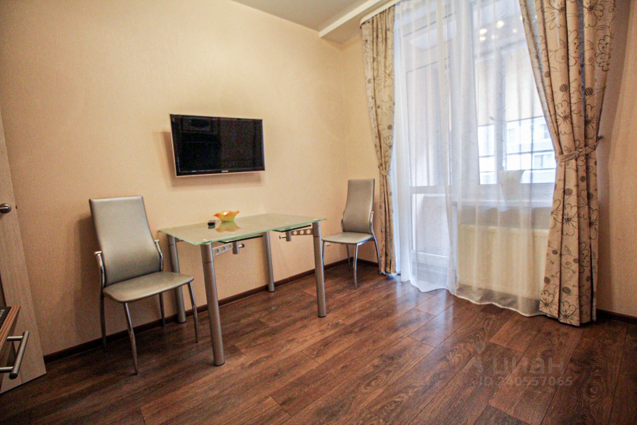 Аренда 1-комн квартиры на вторичном рынке Кременчугская улица, 9К1