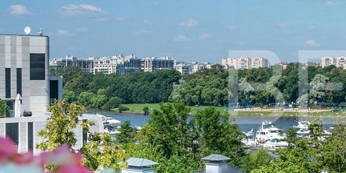 4-комн квартира набережная Мартынова, 62