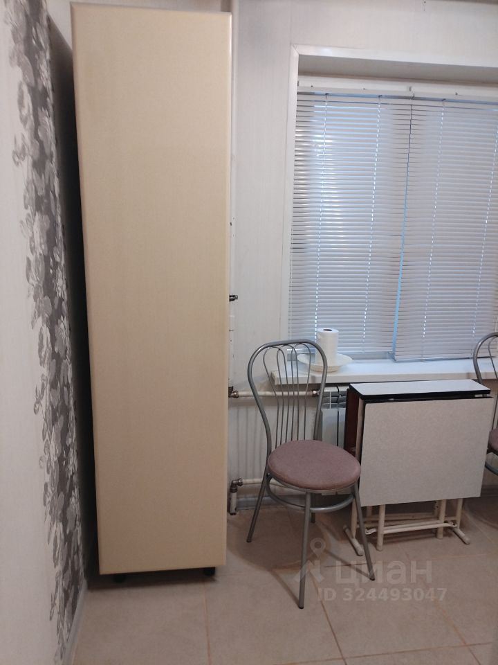 Аренда 2-комн квартиры на вторичном рынке Отрадное, Центральная улица, 17