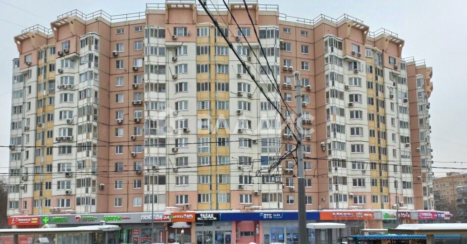 Продажа 3-комн квартиры на вторичном рынке улица Новинки, 1