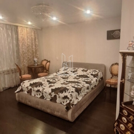 Продажа 2-комн квартиры на вторичном рынке Витебский пр-кт,  д. 75