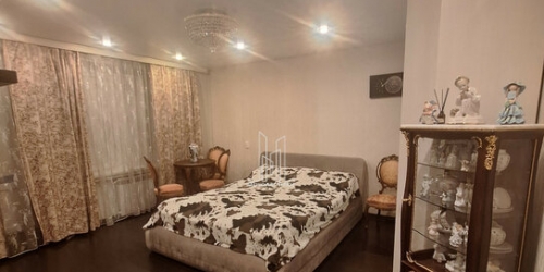 2-комн квартира Витебский пр-кт,  д. 75