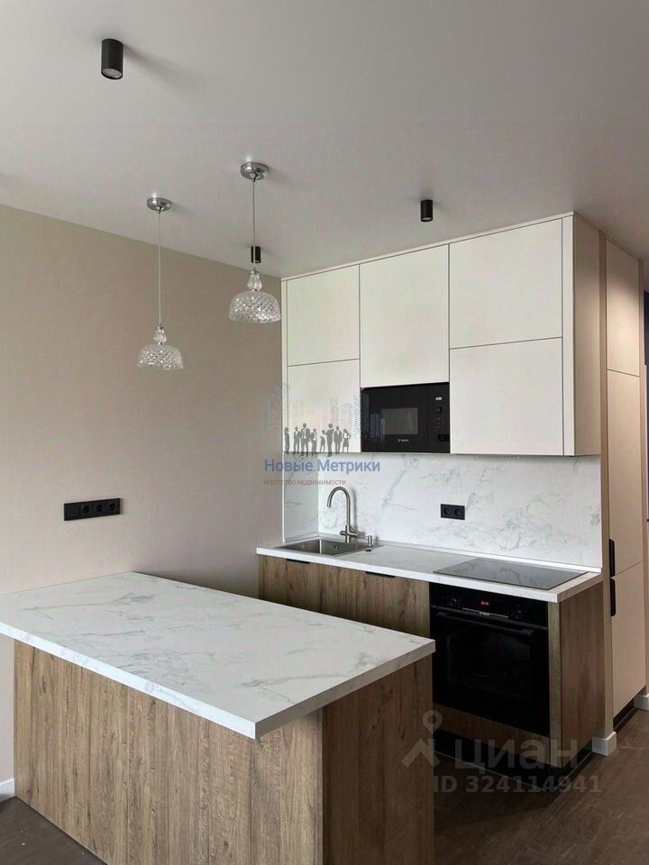 Продажа 2-комн квартиры на вторичном рынке Новоколомяжский проспект, 11