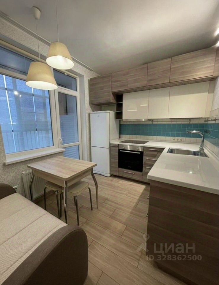 Продажа 1-комн квартиры на вторичном рынке улица Адмирала Черокова, 18к1