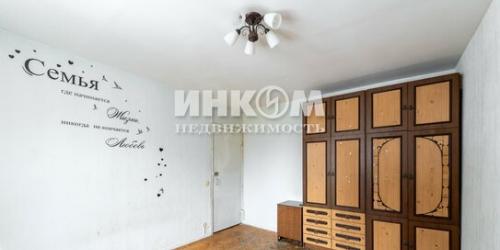 2-комн квартира улица Медиков,  д. 4