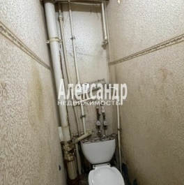 Продажа 1-комн квартиры на вторичном рынке Ломоносов г, Жоры Антоненко ул,  д. 12