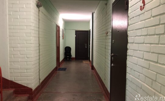 Продажа 1-комн квартиры на вторичном рынке Космонавтов пр-кт,  д. 64