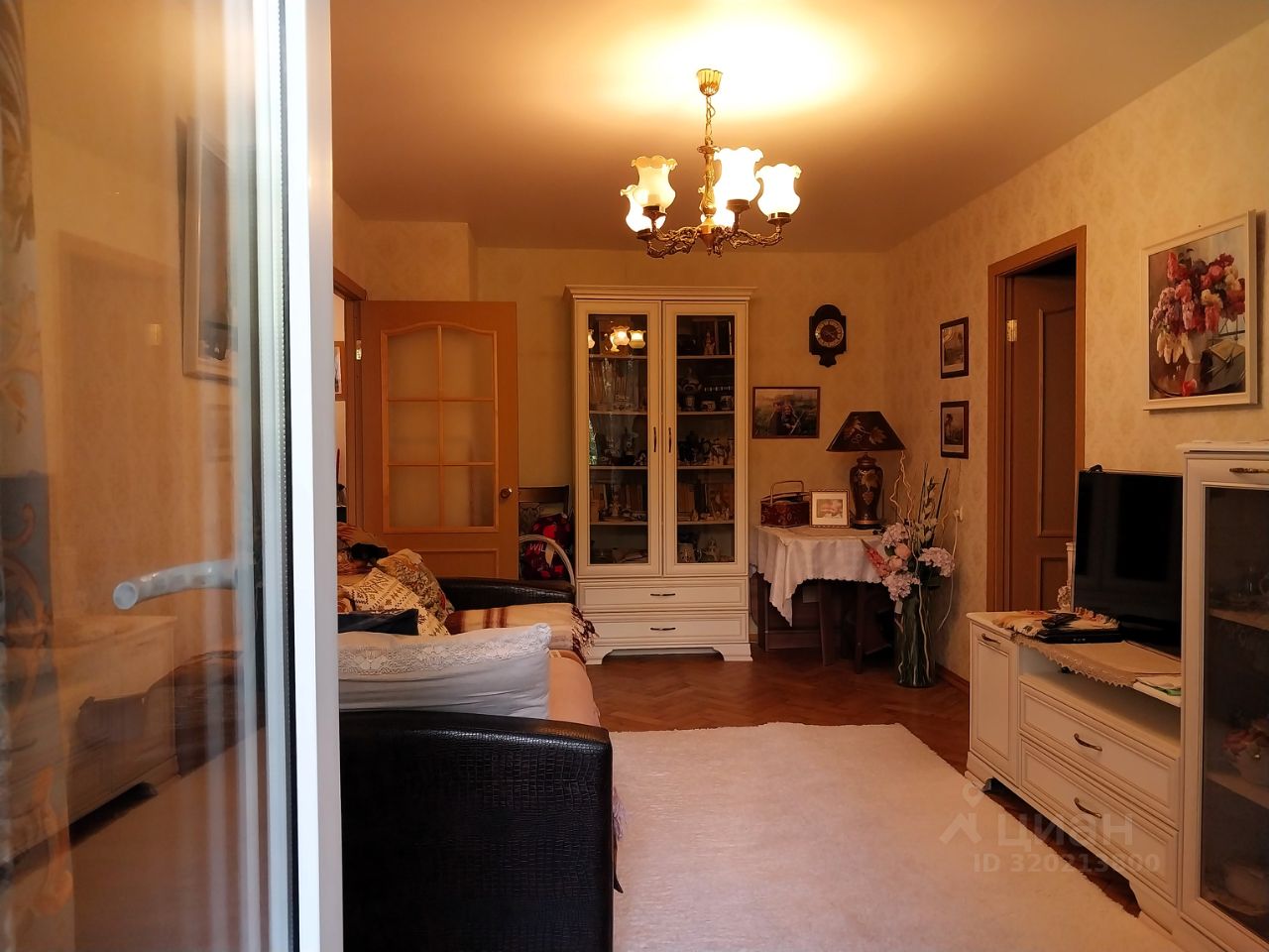 Продажа 2-комн квартиры на вторичном рынке Пушкин, Железнодорожная улица, 64