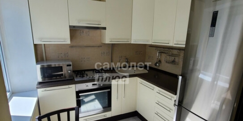 2-комн квартира Ленская улица,  д. 17