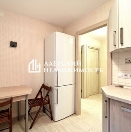 Продажа 2-комн квартиры на вторичном рынке Просвещения пр-кт,  д. 75