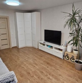 Продажа 2-комн квартиры на вторичном рынке проспект Королёва,  д. 64 к2