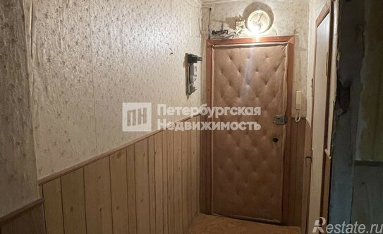 Продажа 3-комн квартиры на вторичном рынке ул Боровая,  д. 23/21