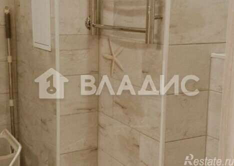 Продажа 3-комн квартиры на вторичном рынке Мурино г, Петровский б-р