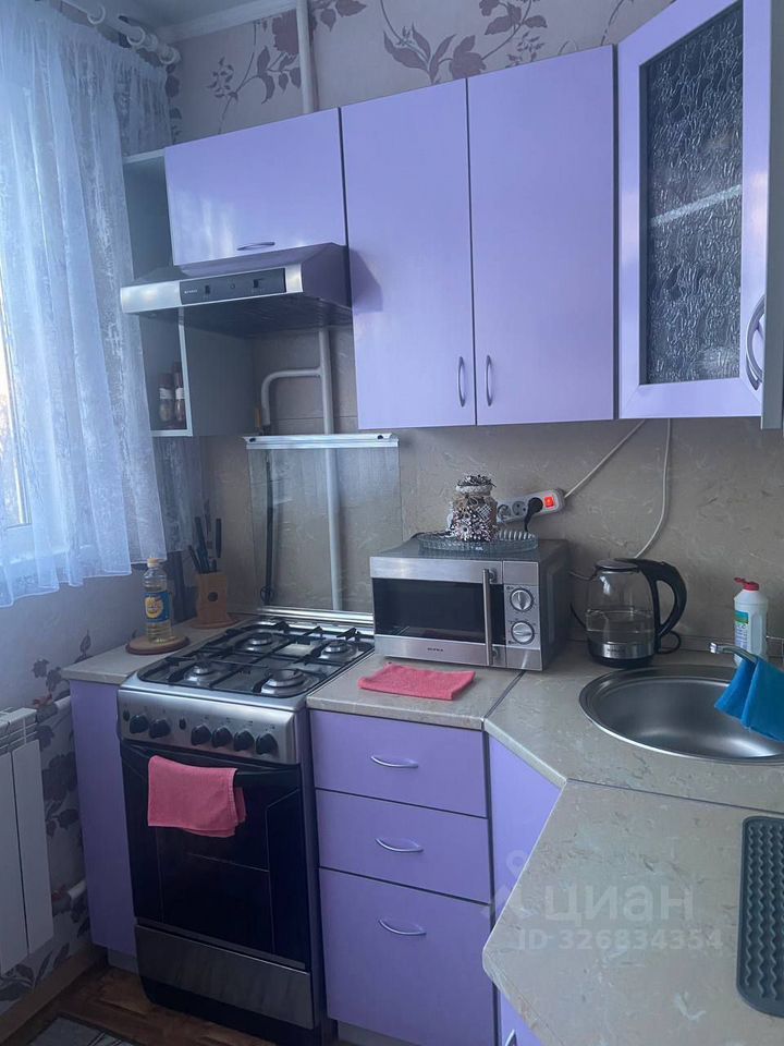 Продажа 3-комн квартиры на вторичном рынке Сосновый Бор, улица Машиностроителей,  д. 6