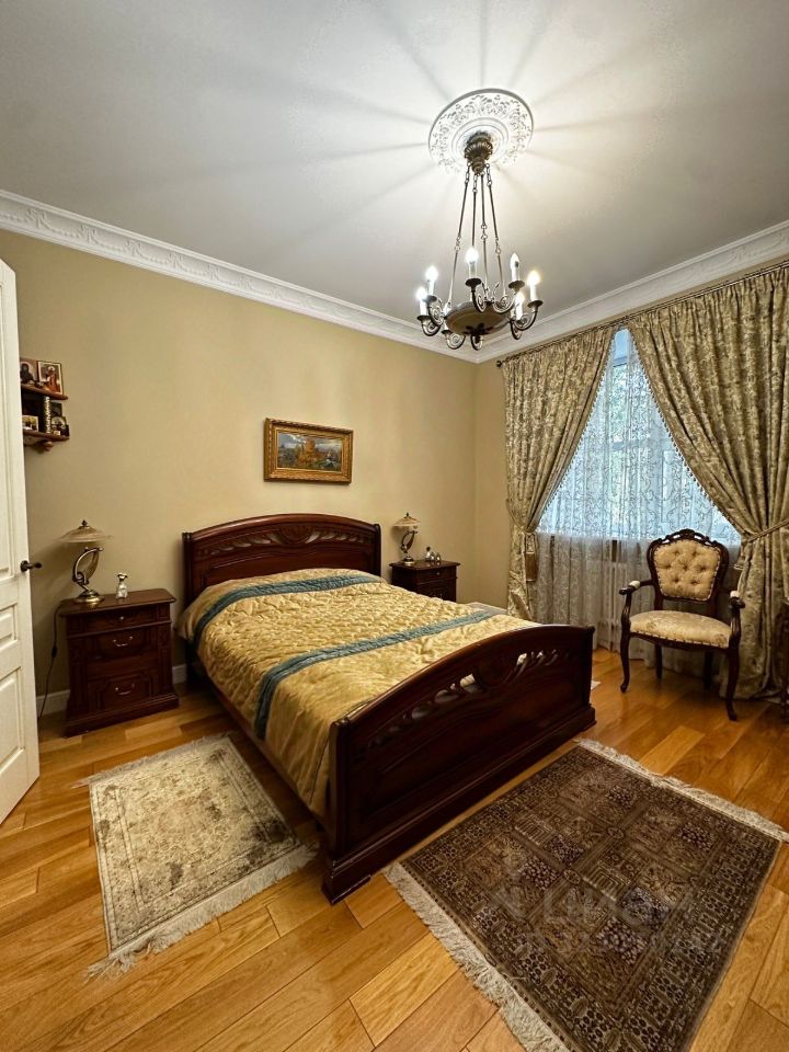 Продажа 3-комн квартиры на вторичном рынке Лаврушинский переулок, 17С2