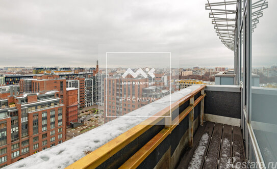 Продажа 2-комн квартиры на вторичном рынке Свердловская наб,  д. 58