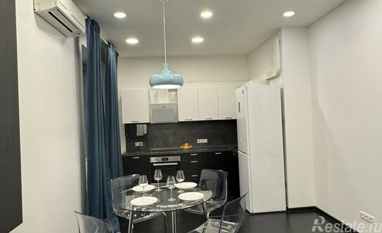 Продажа 1-комн квартиры на вторичном рынке Красногорск г, Красногорский б-р,  д. 9