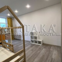 Продажа 2-комн квартиры на вторичном рынке улица Возрождения,  д. 7/25