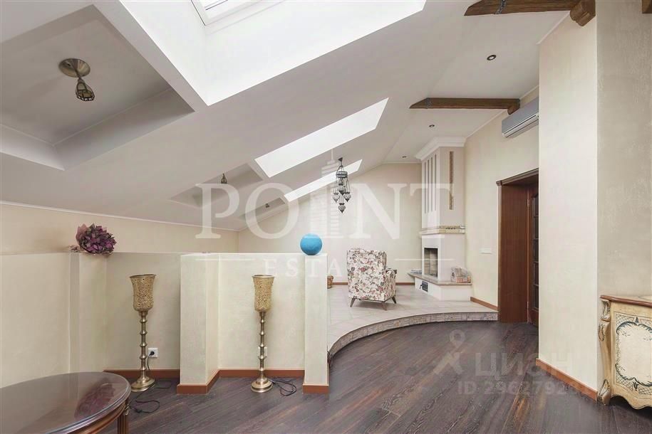 Продажа 4-комн квартиры на вторичном рынке Пятницкая улица, 57С2