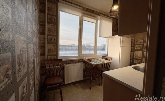 Продажа 2-комн квартиры на вторичном рынке Белградская улица,  д. 28 к1