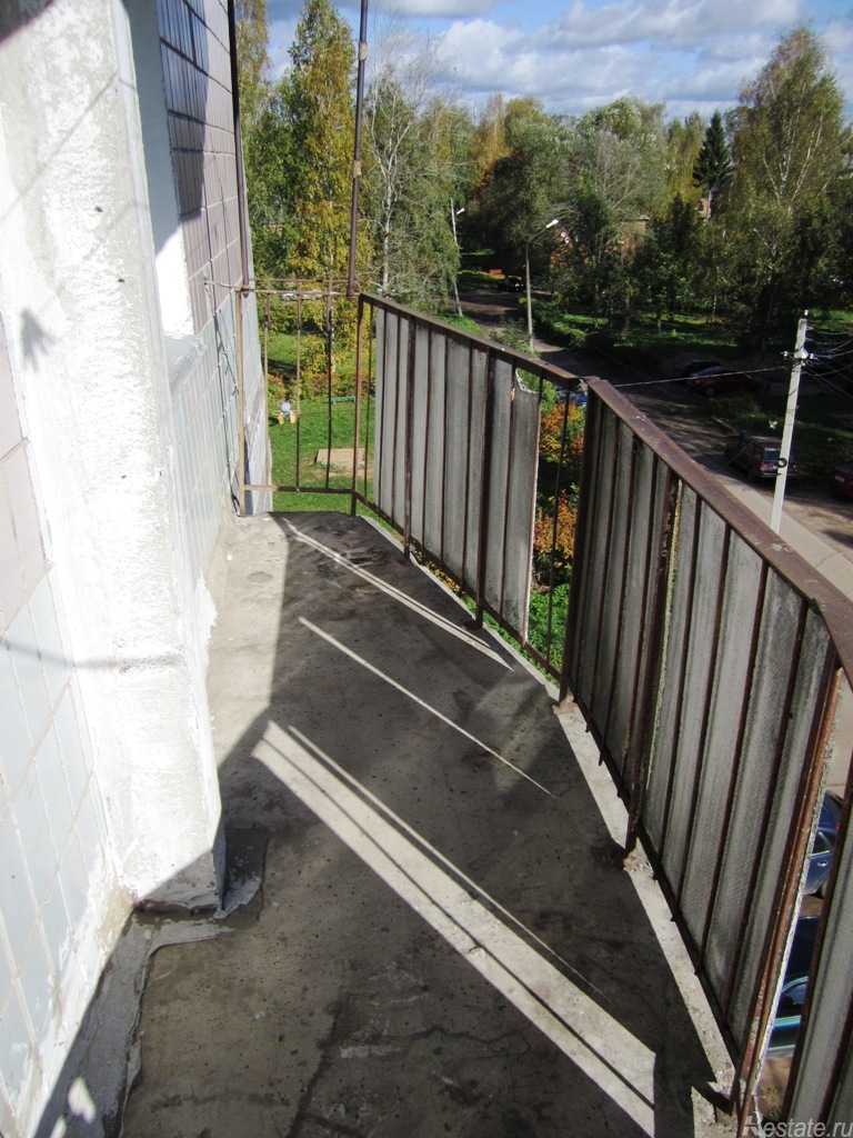 Продажа 2-комн квартиры на вторичном рынке Дмитровский р-н, Рогачево с, Мира ул,  д. 15