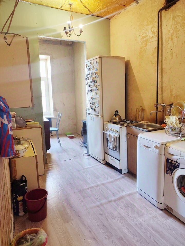 Продажа 3-комн квартиры на вторичном рынке Перекопская улица, 5