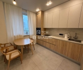 Продать Квартиры вторичка деревня Путилково, Просторная улица, 4  4 