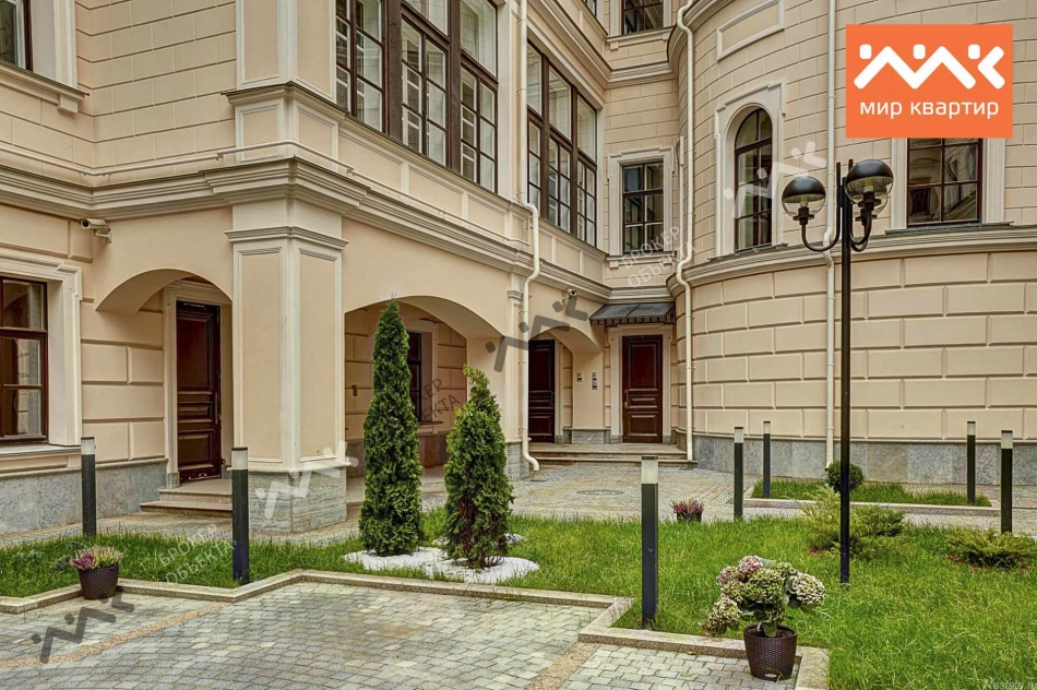 Продажа 3-комн квартиры на вторичном рынке Кутузова наб,  д. 24