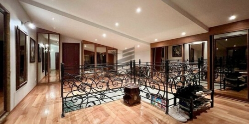 5-комн квартира ул Осенняя,  д. 25,  к. 2