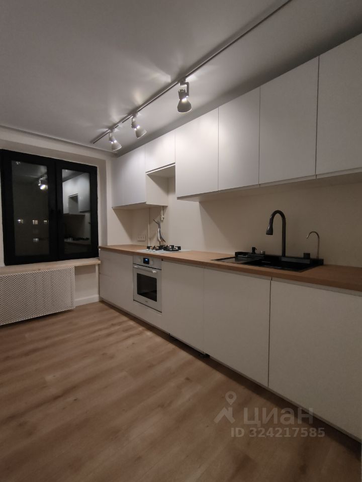 Продажа 2-комн квартиры на вторичном рынке 15-я Парковая улица, 58