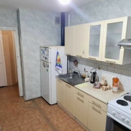 Продажа 3-комн квартиры на вторичном рынке Просвещения пр-кт,  д. 34