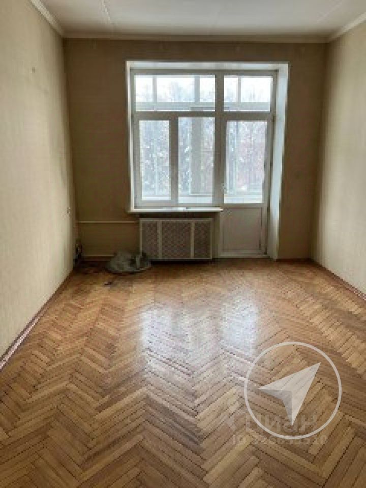 Продажа 2-комн квартиры на вторичном рынке улица Серпуховский Вал, 17