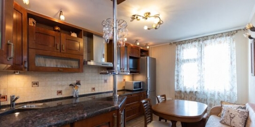 3-комн квартира Стачек пр-кт,  д. 105,  к. 5