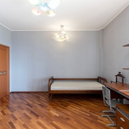 Продажа 4-комн квартиры на вторичном рынке ул Соколово-Мещерская,  д. 31