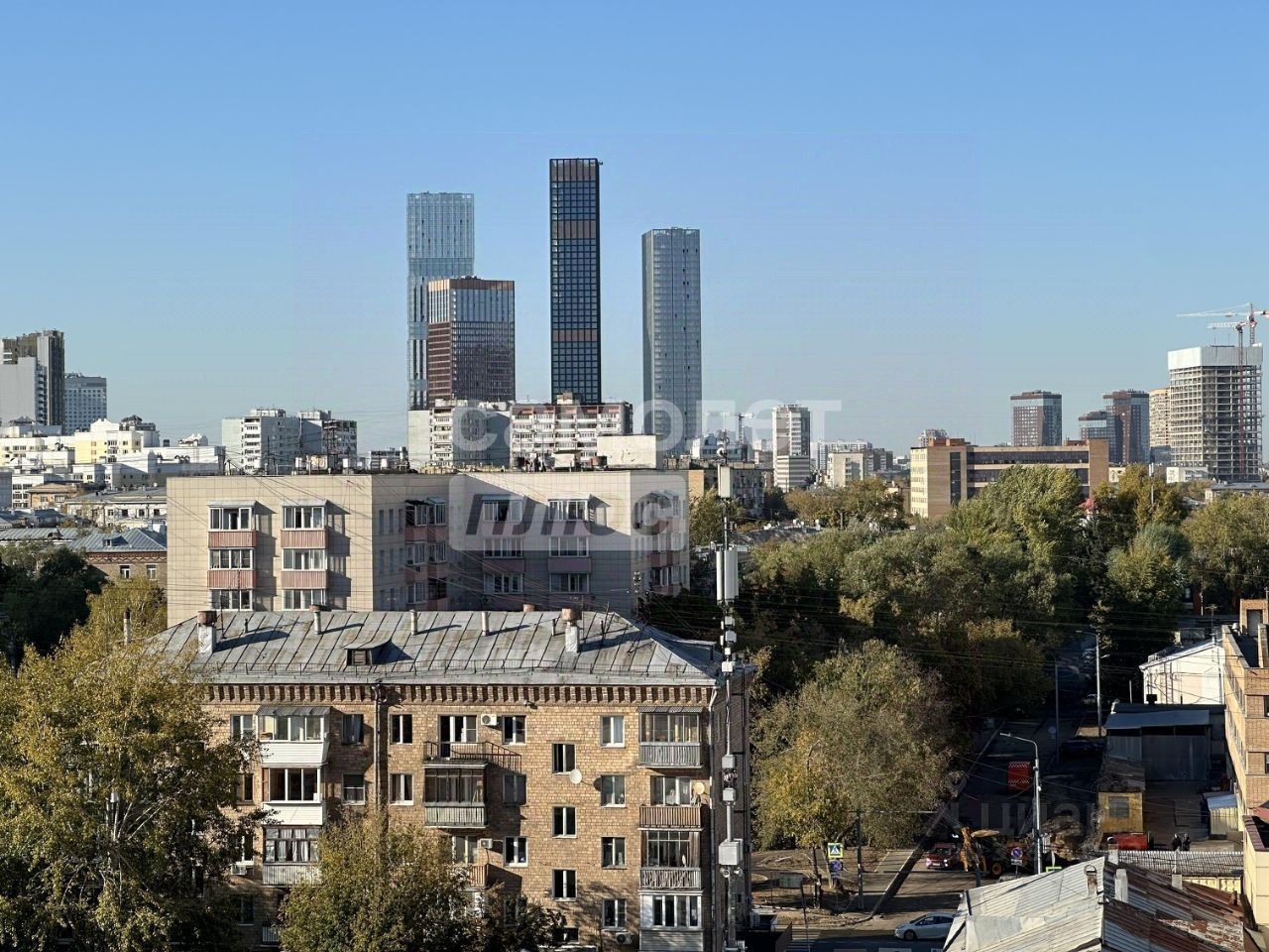 Продажа 3-комн квартиры на вторичном рынке 1-я Квесисская улица, 11