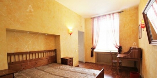 2-комн квартира ул Караванная,  д. 3/35