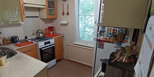 4-комн квартира Ветеранов пр-кт,  д. 67,  к. 4