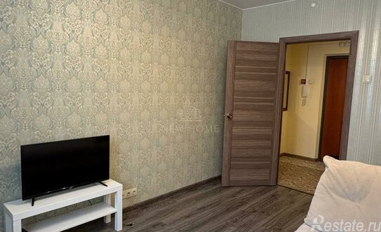 Продажа 2-комн квартиры на вторичном рынке улица Самуила Маршака,  д. 18