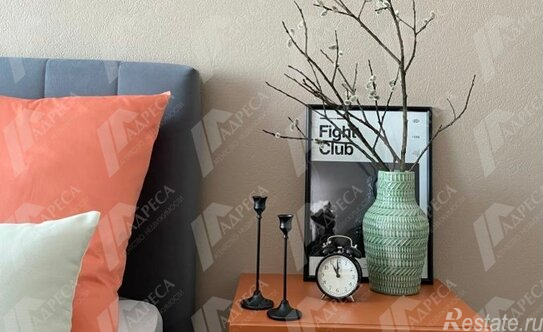 Продажа 2-комн квартиры на вторичном рынке улица Константина Федина,  д. 13