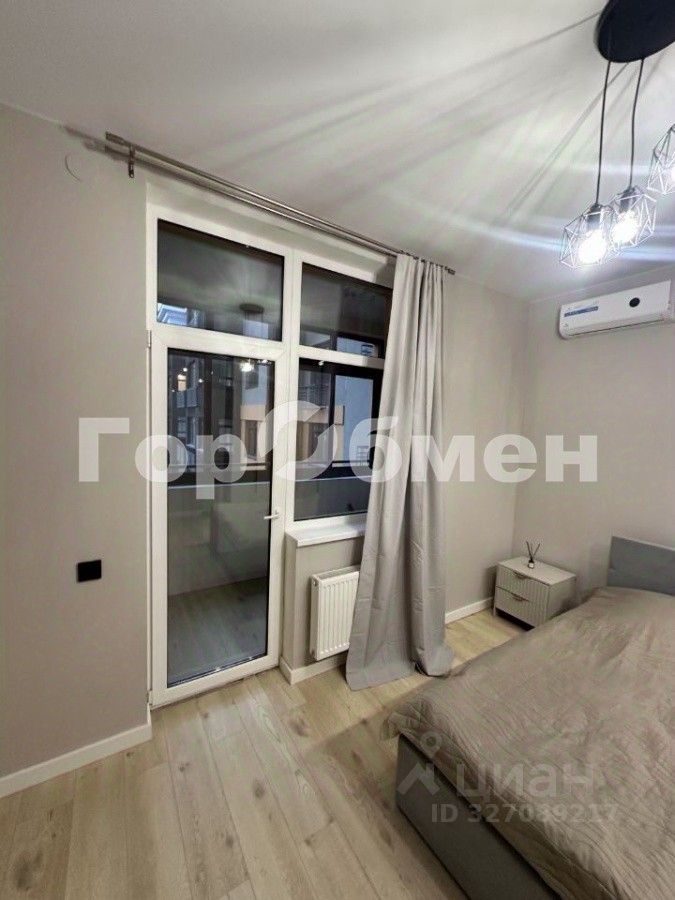 Продажа 1-комн квартиры на вторичном рынке пос. Развилка, проезд Римский, 15