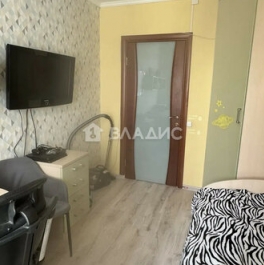 Продажа 2-комн квартиры на вторичном рынке ул Бирюлёвская,  д. 19